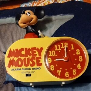 Vintage Mickey Mouse Alarm Clock Radio